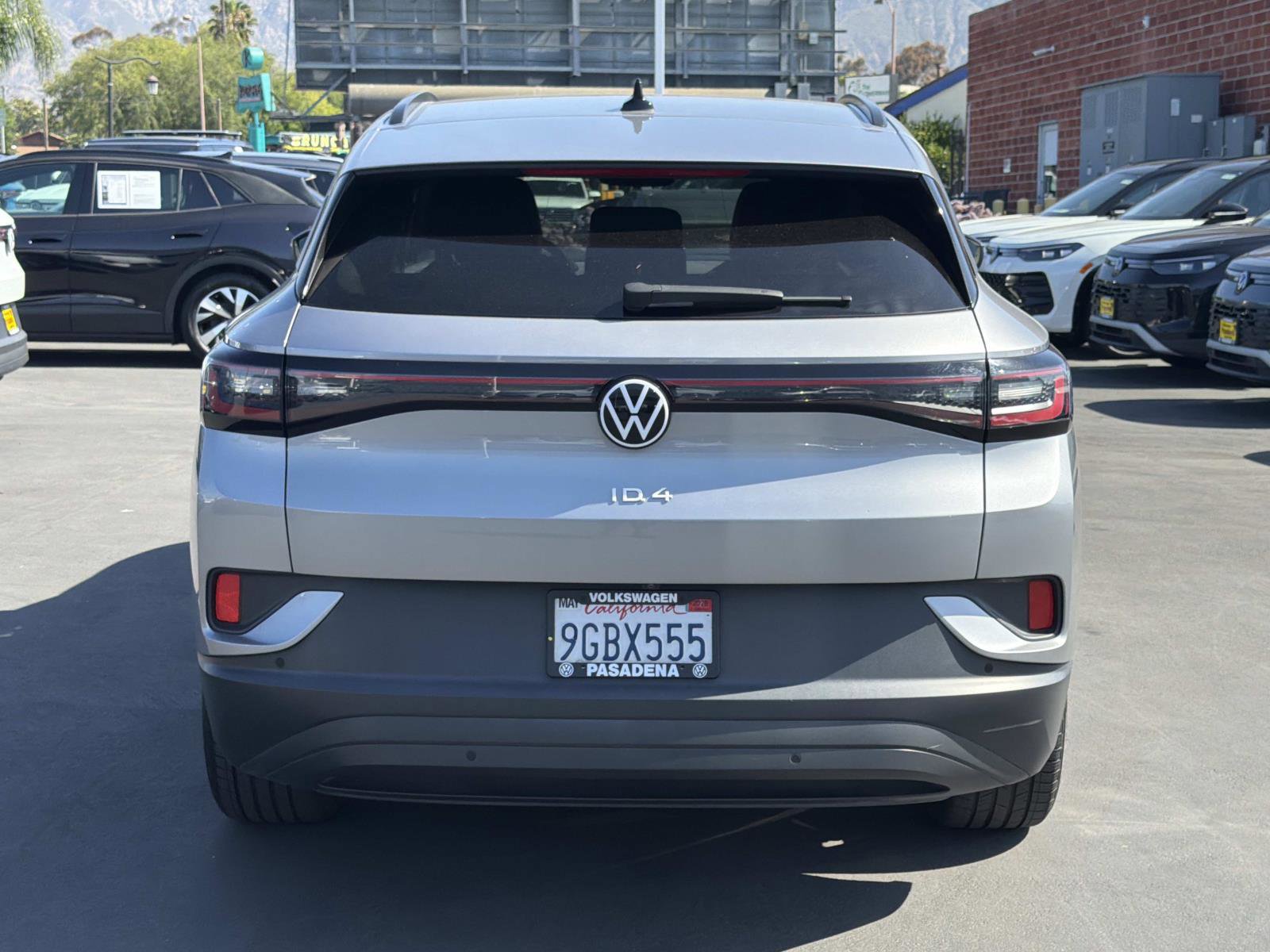 Used 2023 Volkswagen ID.4 Pro RWD image 4