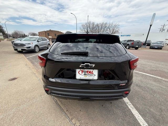 Used 2024 Chevrolet Trax RS image 6