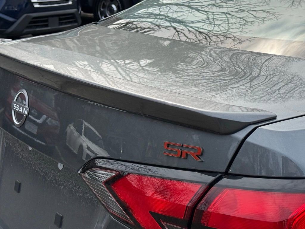 New 2025 Nissan Versa SR w/ Trunk Package image 7