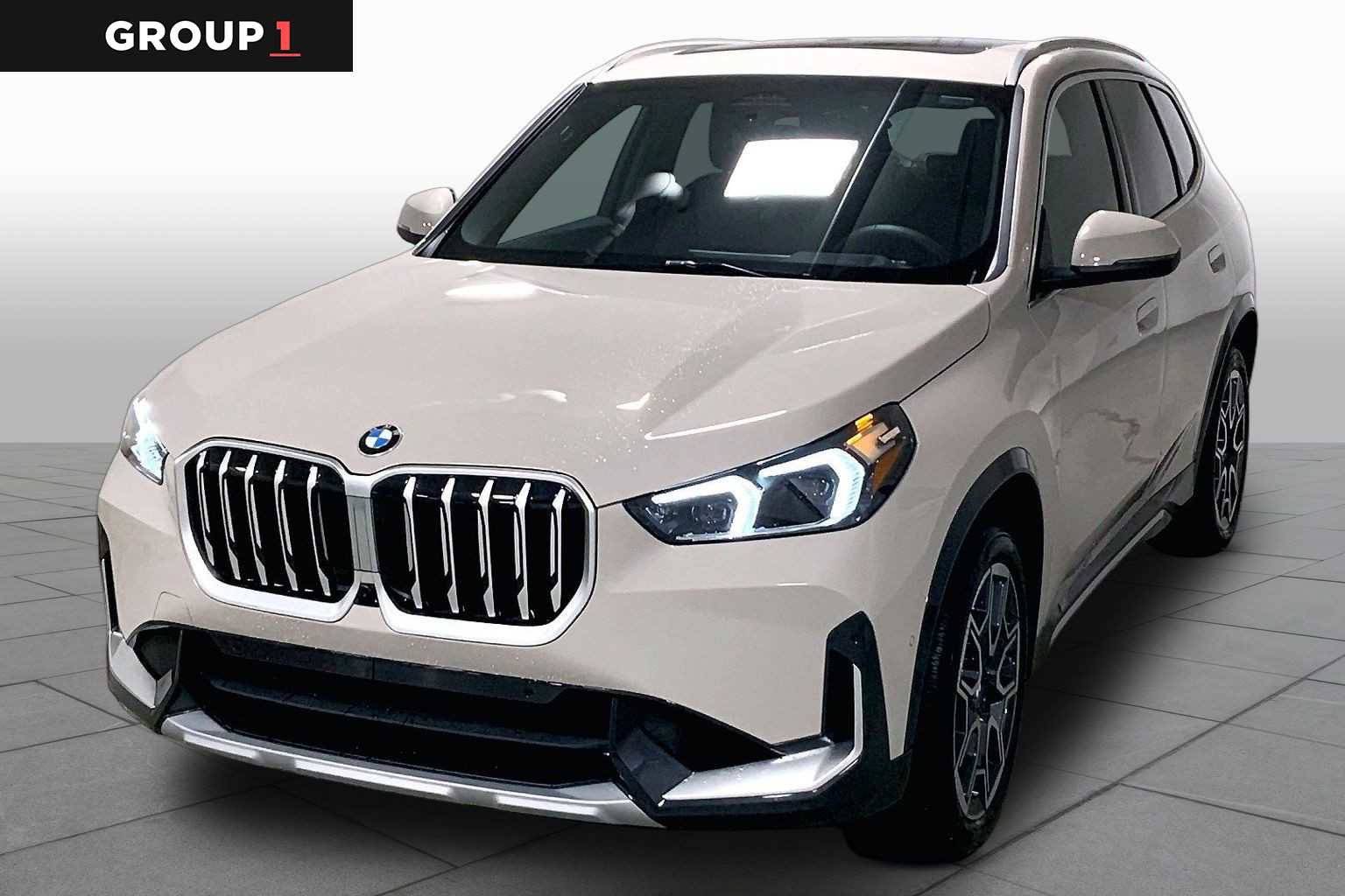New 2026 BMW X1 xDrive28i w/ Technology Package AWD/4WD image 1