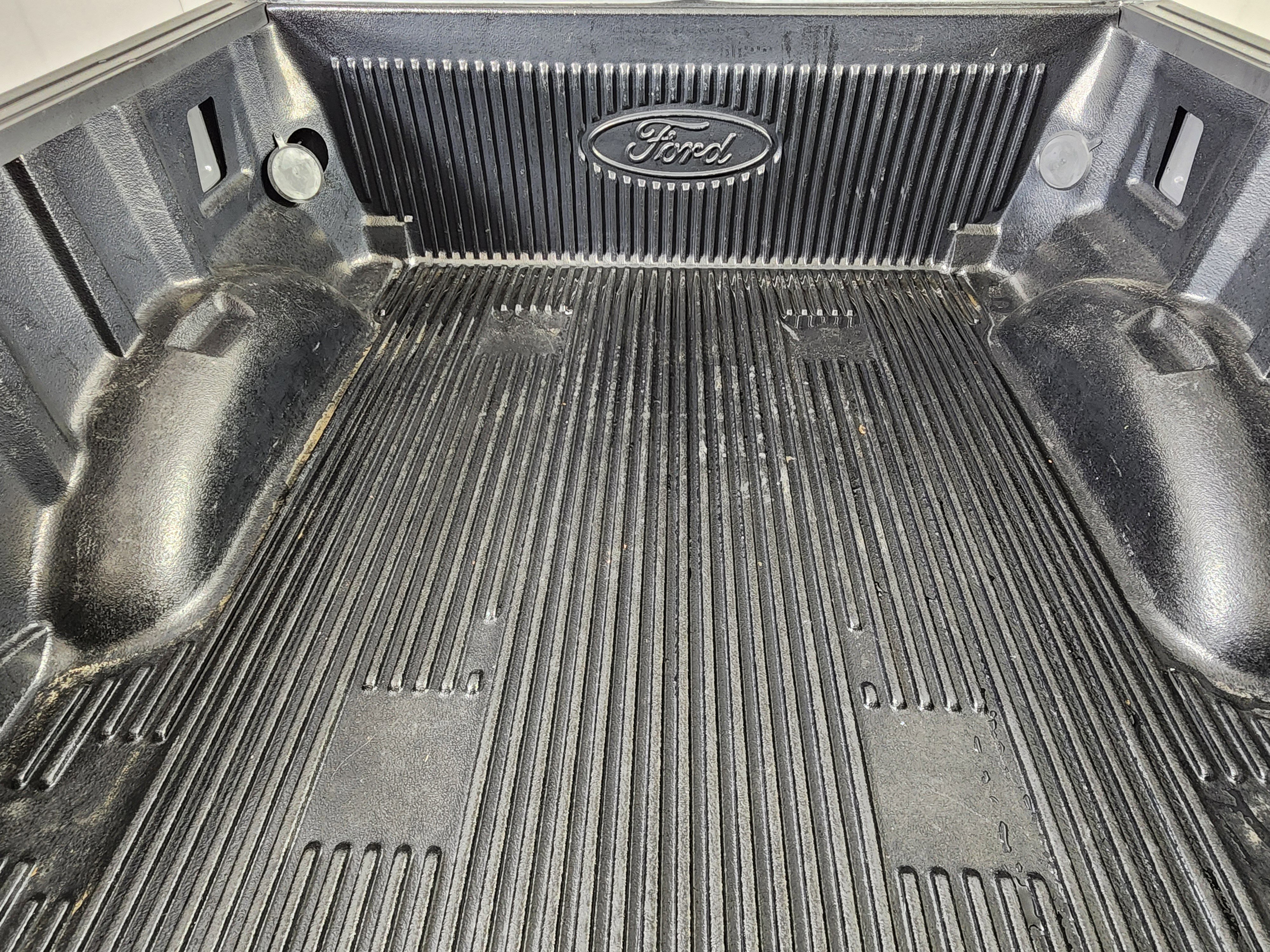 Used 2018 Ford F150 XLT w/ Equipment Group 302A Luxury AWD/4WD image 5