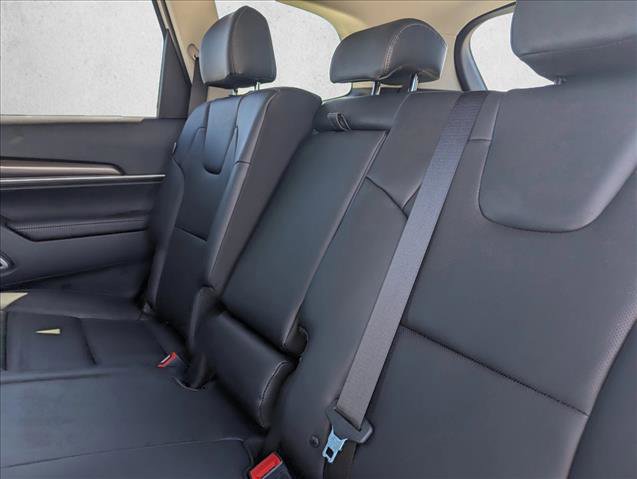 Used 2025 Kia Telluride LX image 24