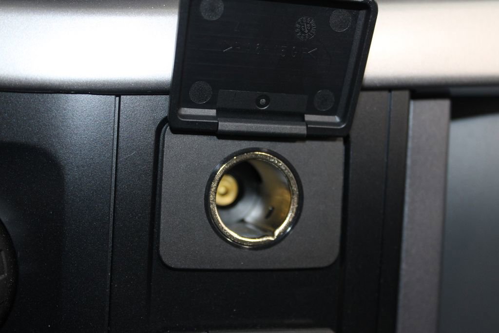 Used 2023 Ford F150 XLT w/ Trailer Tow Package image 46