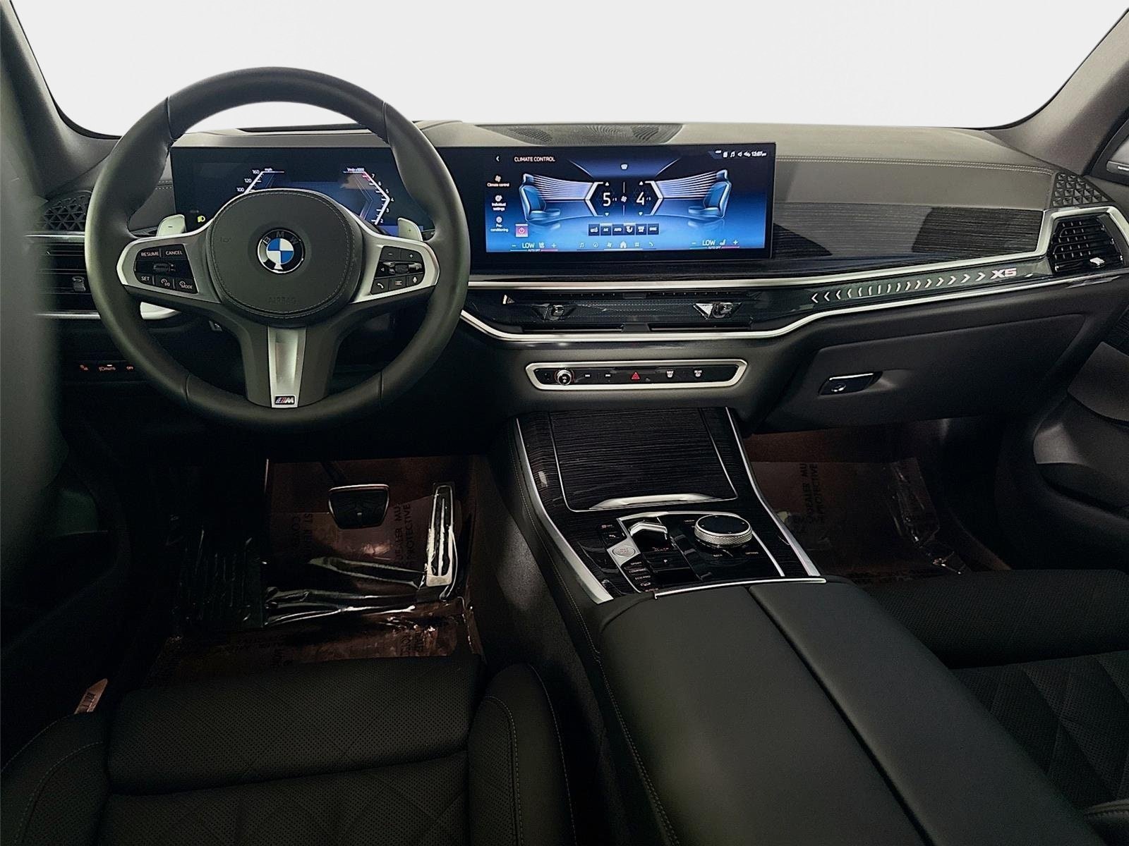 Used 2026 BMW X5 xDrive40i w/ M Sport Package AWD/4WD image 25