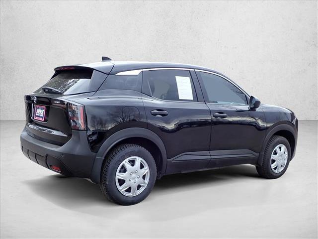 Used 2025 Nissan Kicks S video 4
