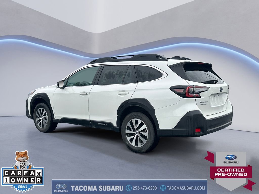 Used 2025 Subaru Outback Premium image 3