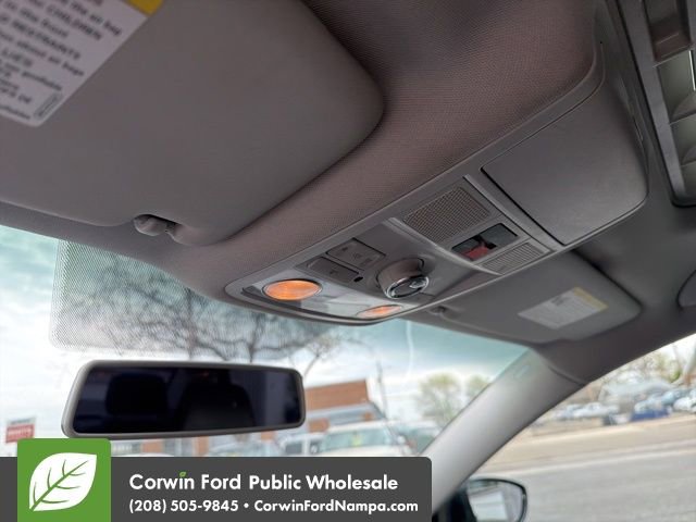 Used 2017 Volkswagen Passat 1.8T SE w/ SE Lighting Package image 18