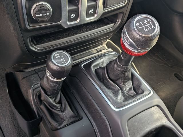 Used 2020 Jeep Wrangler Sport AWD/4WD image 15