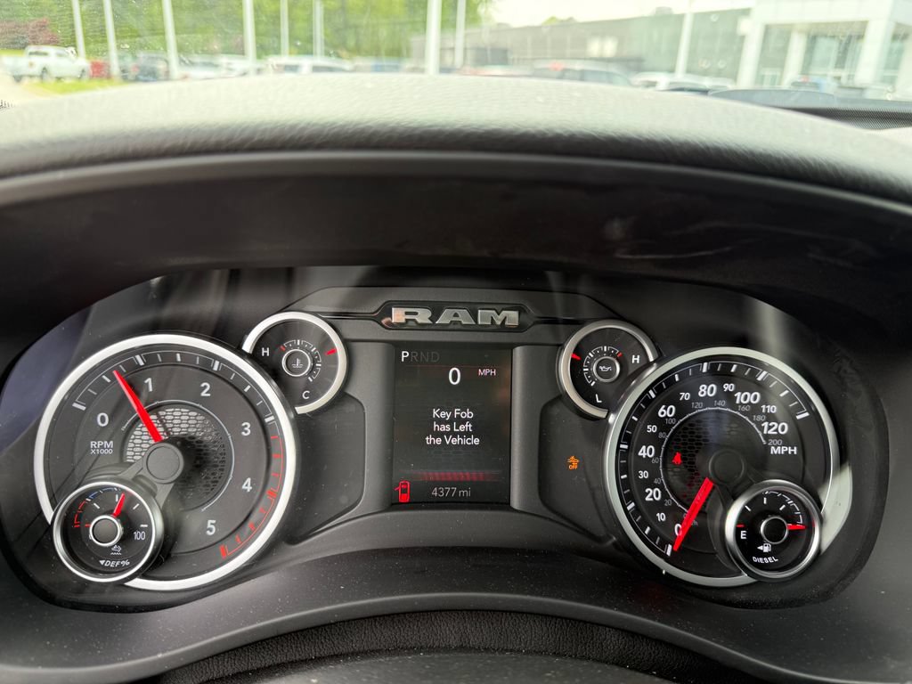 New 2025 RAM 2500 Big Horn AWD/4WD image 15
