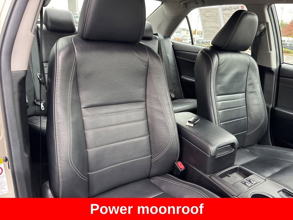 Used 2015 Toyota Camry XLE w/ Advanced Technology Package image 23