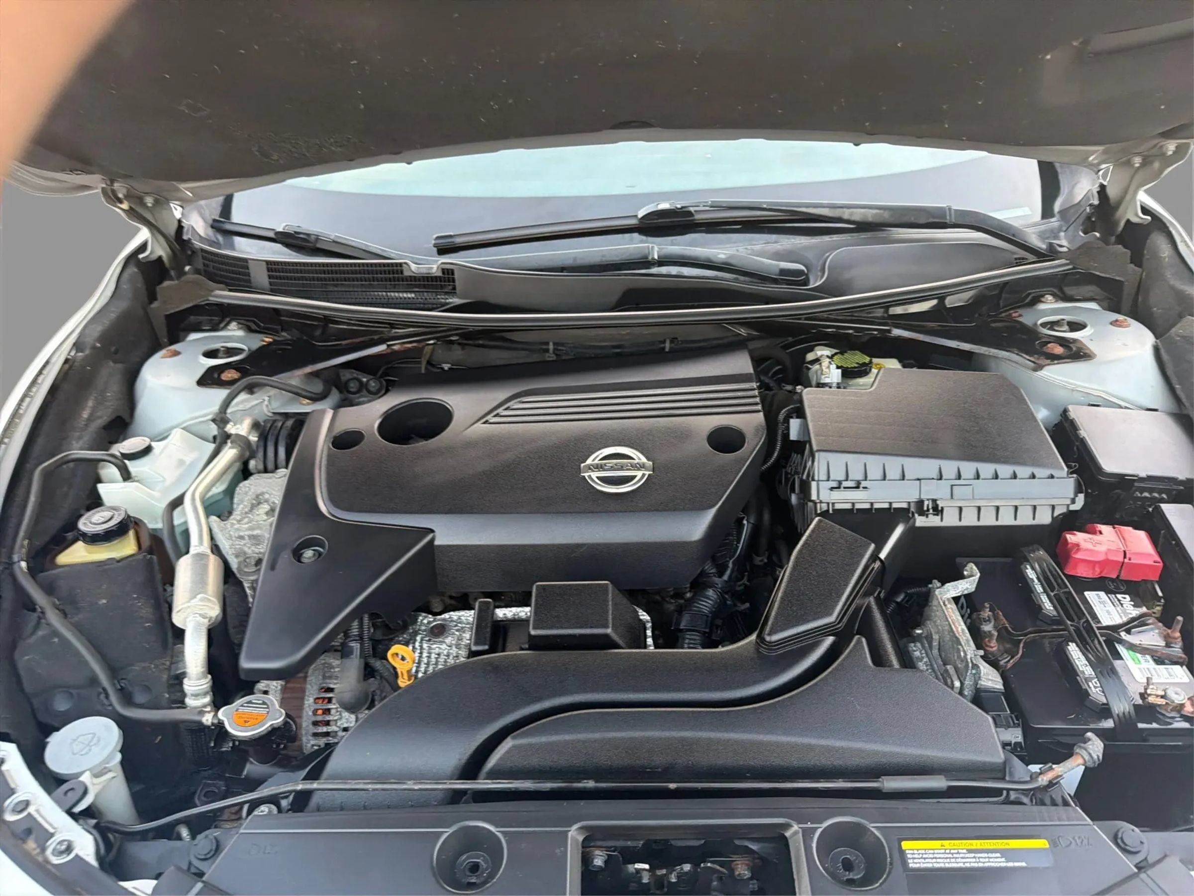 Used 2015 Nissan Altima 2.5 SV FWD image 24
