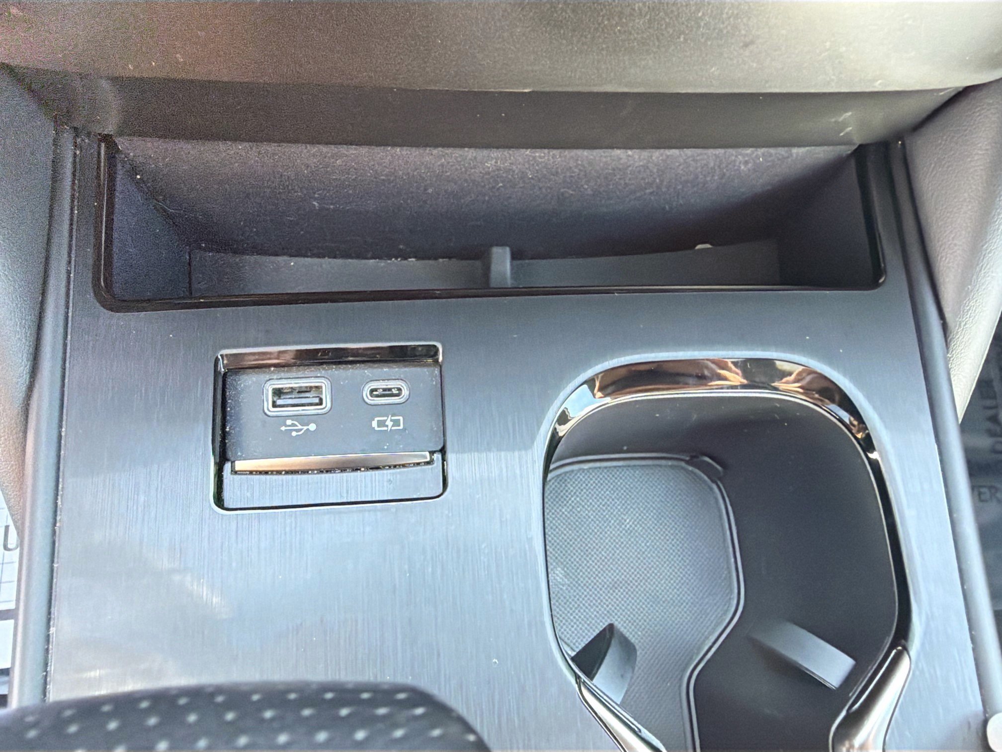 Used 2023 Lexus ES 350 F Sport w/ Accessory Package (Z2) FWD image 31