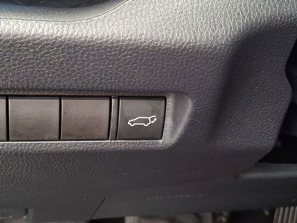 Used 2020 Toyota RAV4 XSE image 24