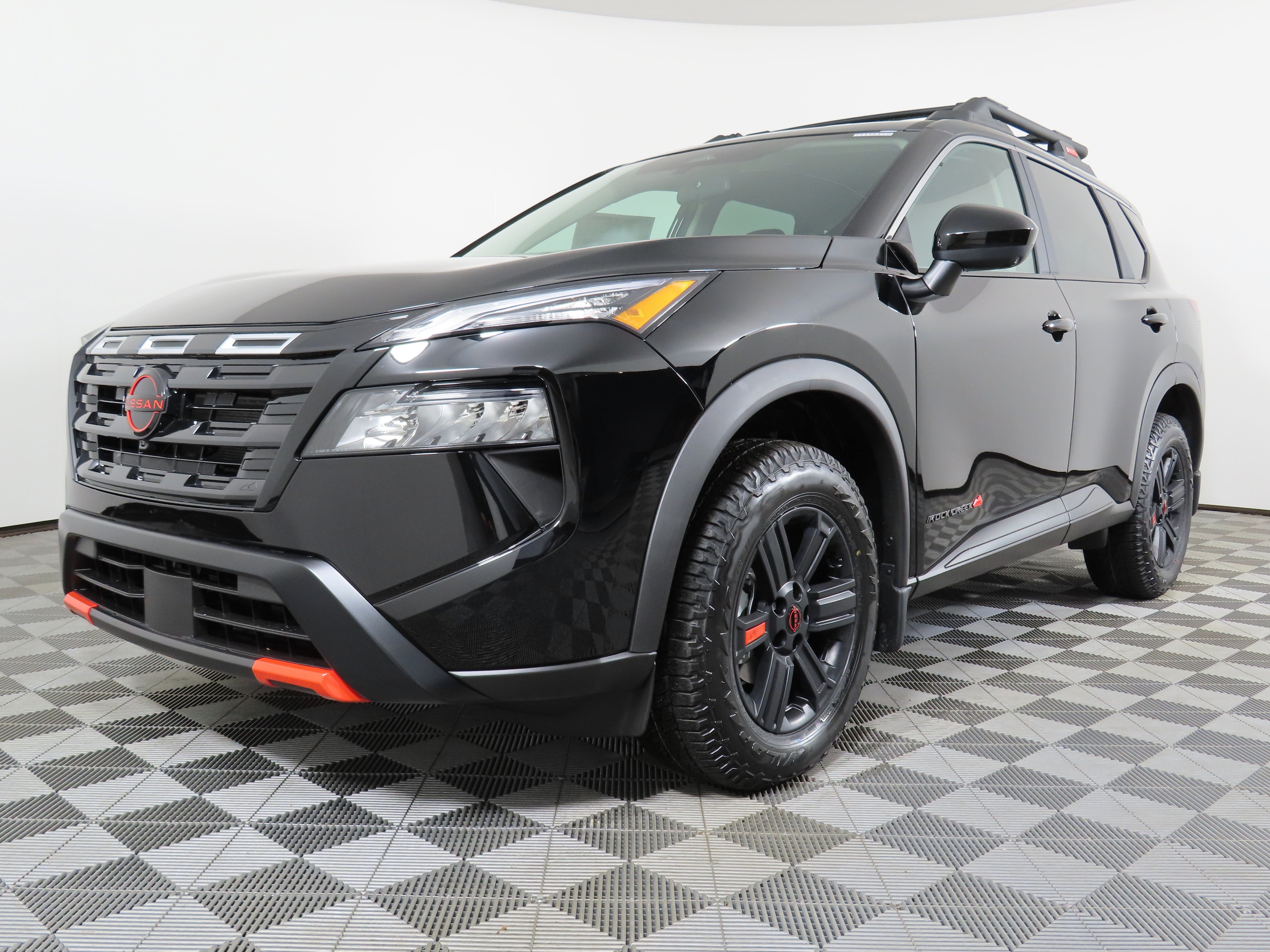 New 2026 Nissan Rogue SV AWD/4WD image 14
