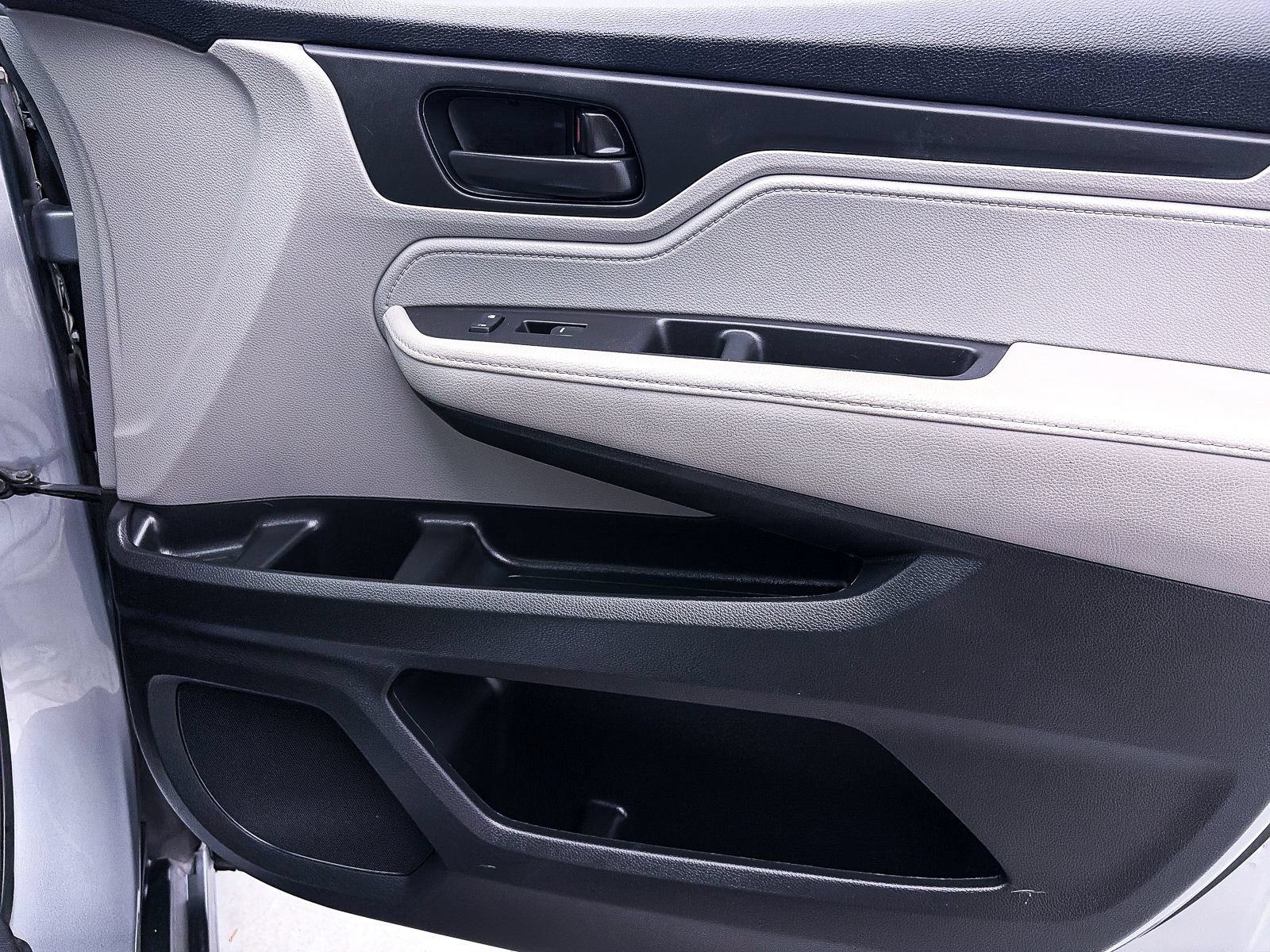 Used 2021 Honda Odyssey EX-L image 28