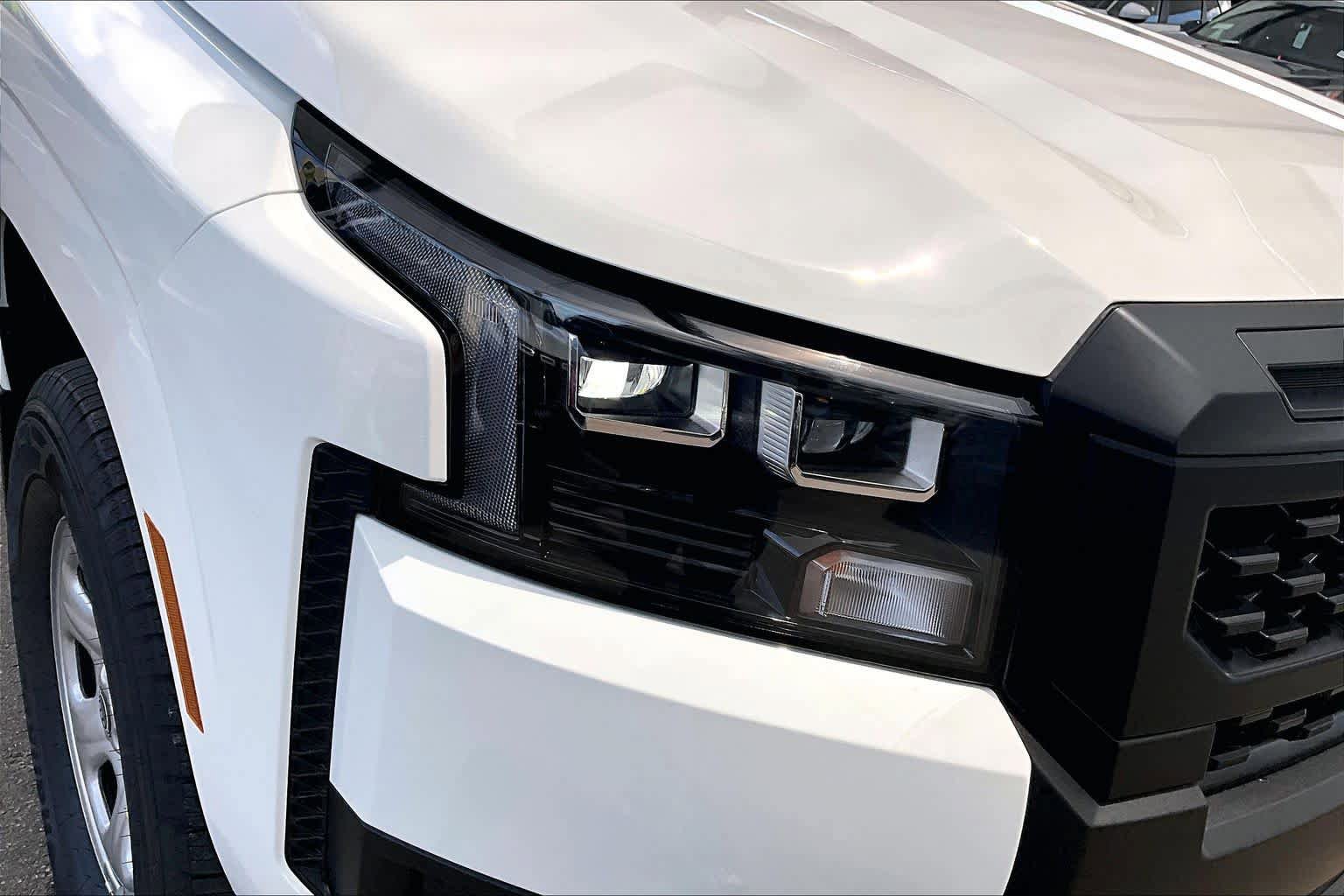New 2026 Nissan Frontier S RWD image 18