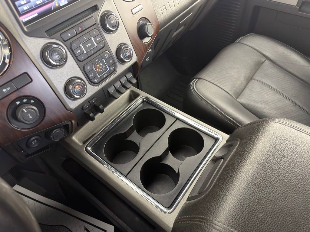 Used 2016 Ford F250 Lariat w/ Lariat Interior Package image 21