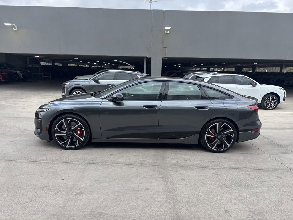 Certified 2025 Audi S6 e-tron Prestige w/ 21" Black Optic Package image 9