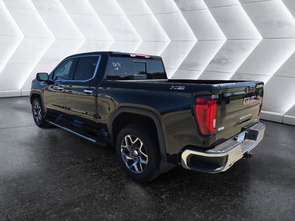 New 2026 GMC Sierra 1500 SLT w/ SLT Premium Package AWD/4WD image 7