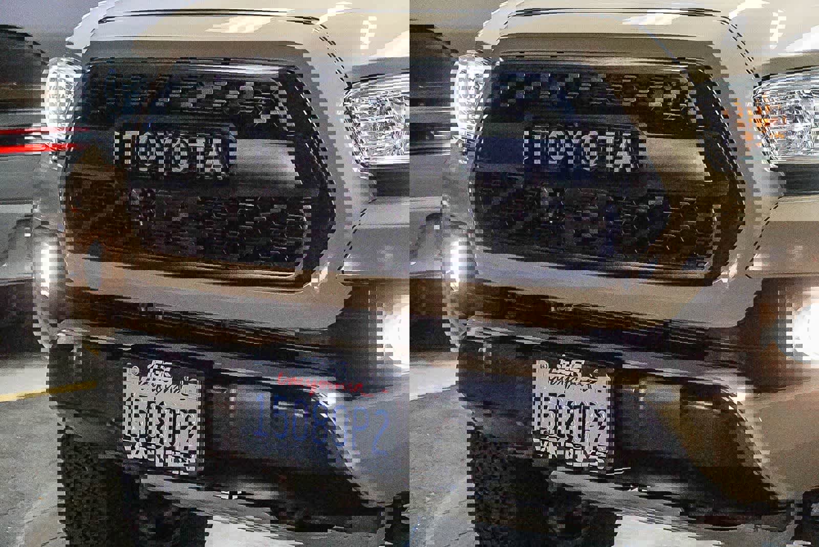 Used 2019 Toyota Tacoma TRD Off-Road w/ Technology Package AWD/4WD image 5