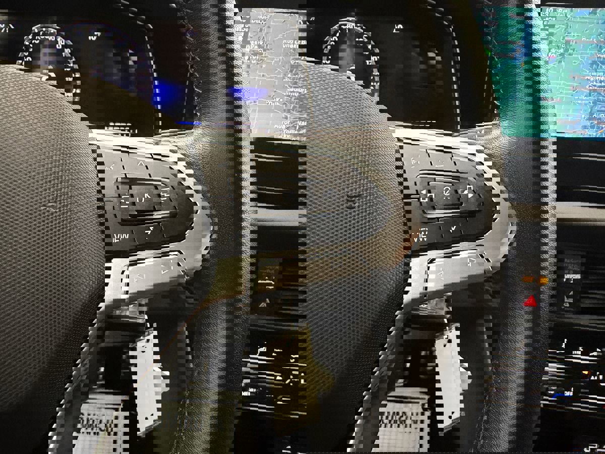 Used 2025 Volkswagen Jetta Sport image 13