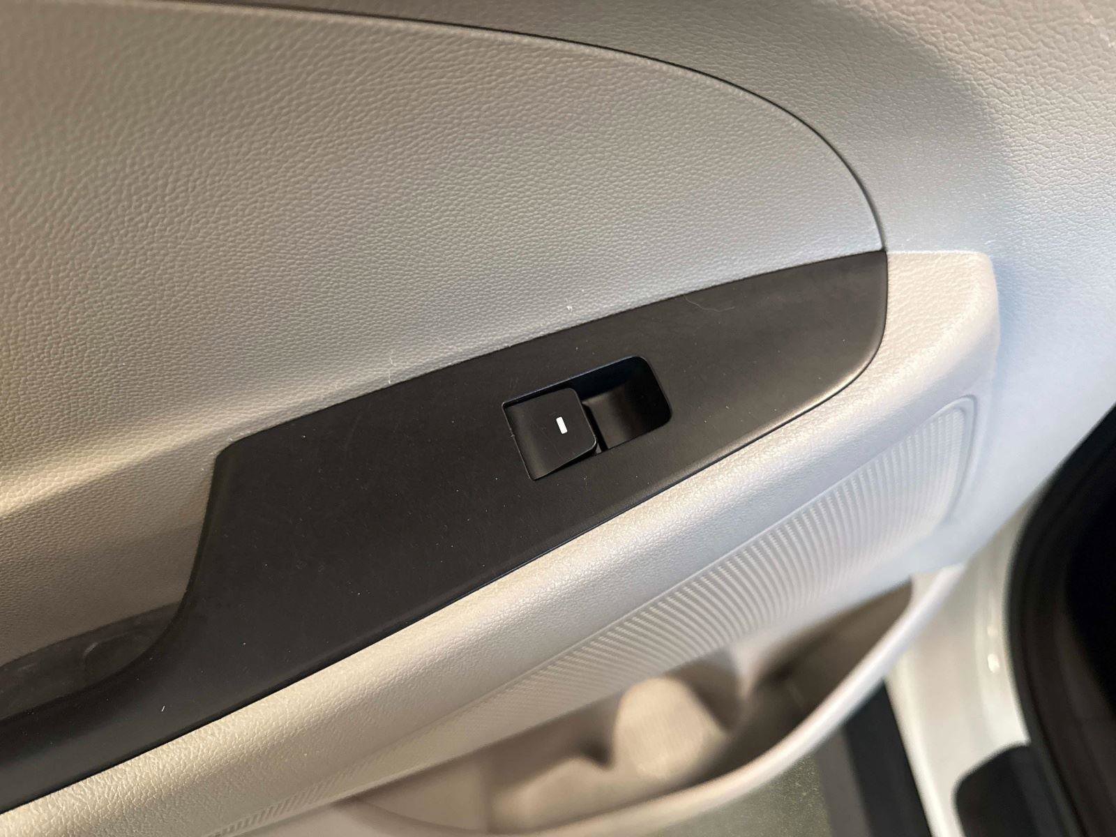 Used 2019 Hyundai Tucson SE image 12