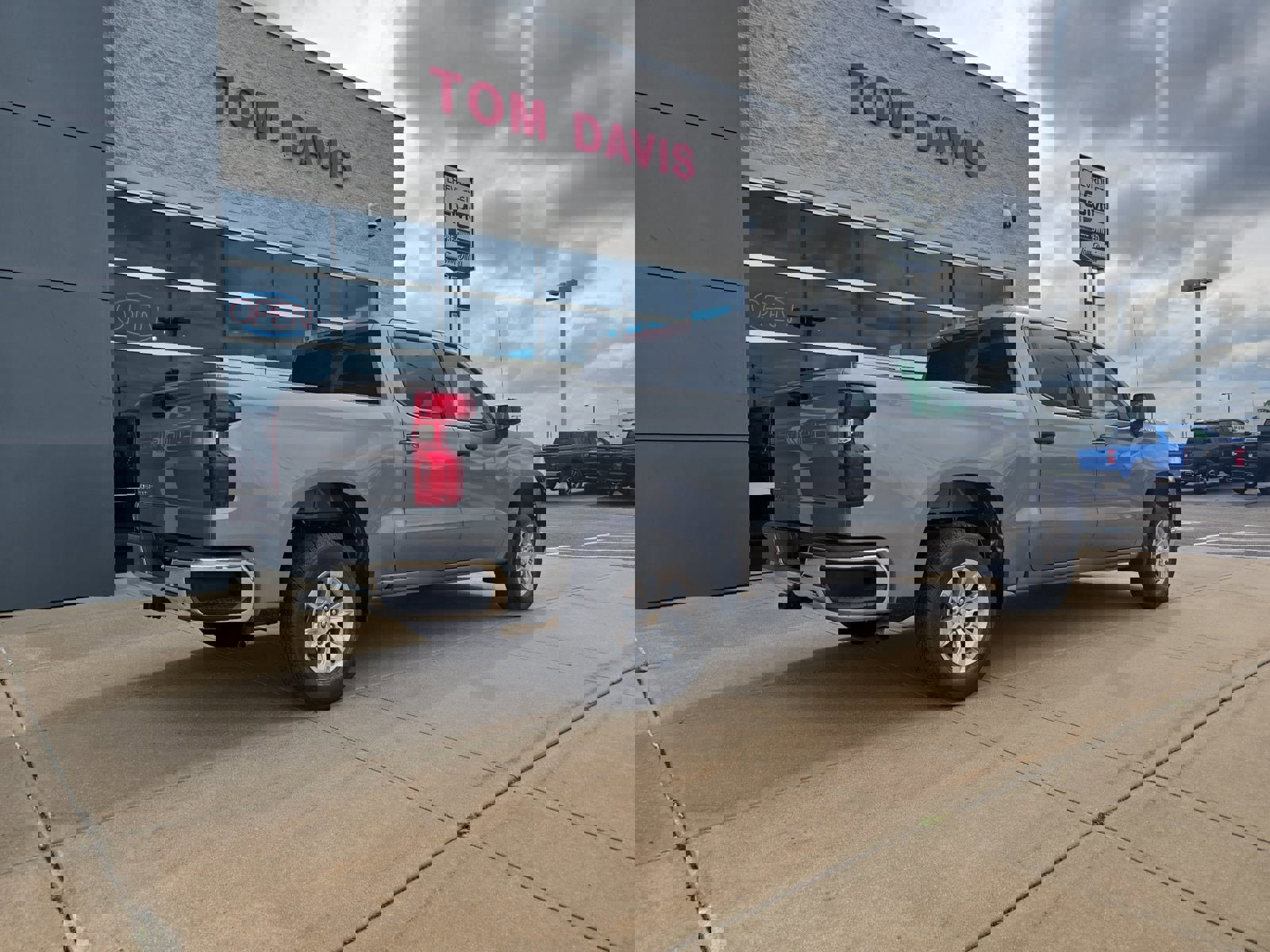 New 2025 Chevrolet Silverado 1500 W/T w/ WT Value Package image 4