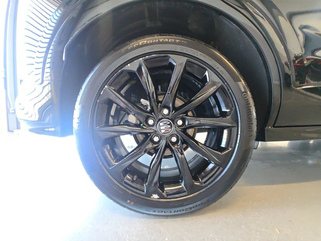 Certified 2024 Buick Encore GX Sport Touring w/ Experience Buick Package AWD/4WD image 27