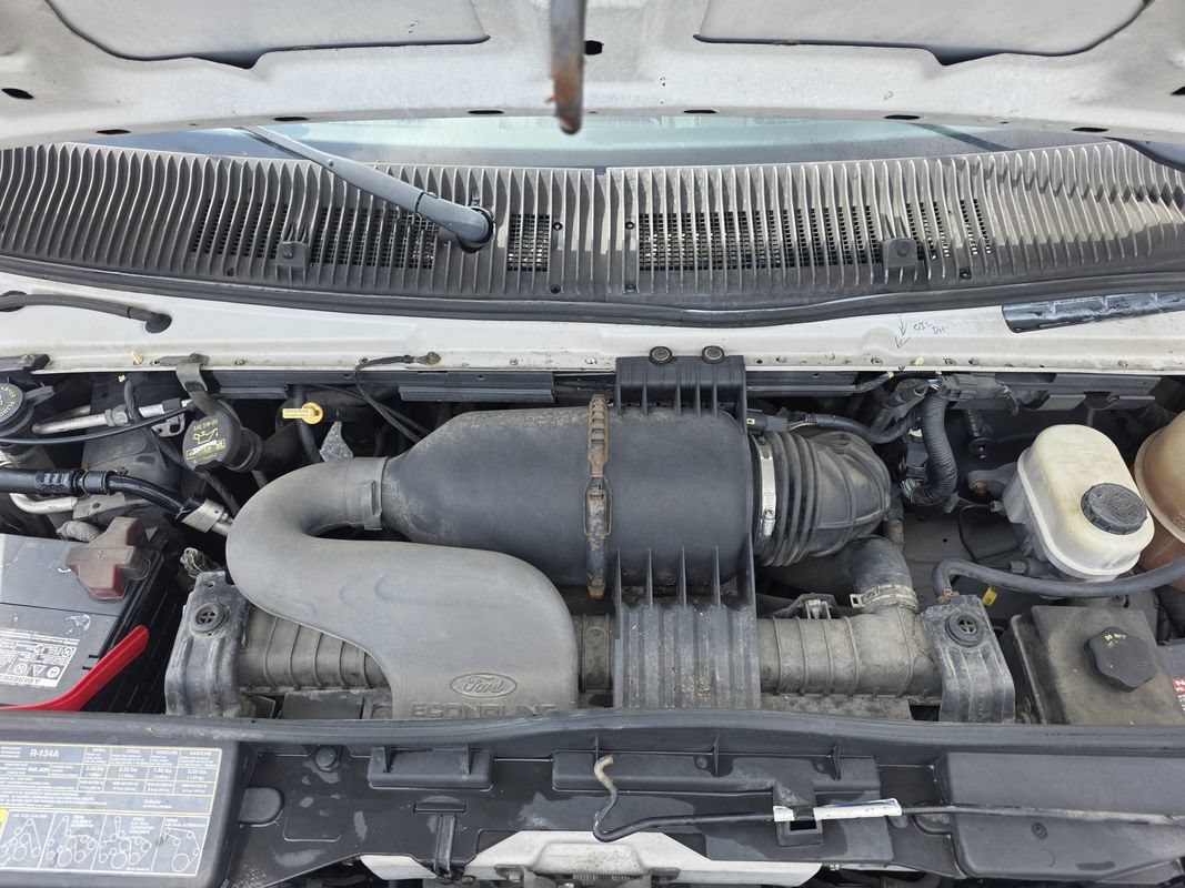 Used 2009 Ford E-250 and Econoline 250 RWD image 21