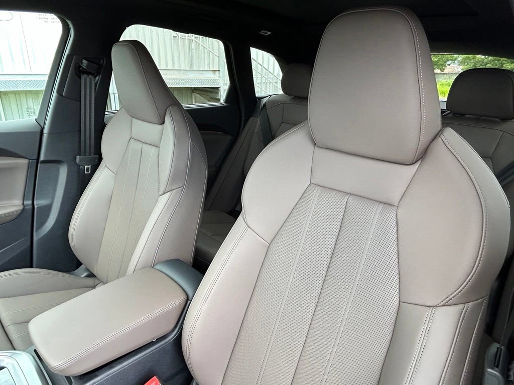 New 2026 Audi Q5 Premium Plus AWD/4WD image 18