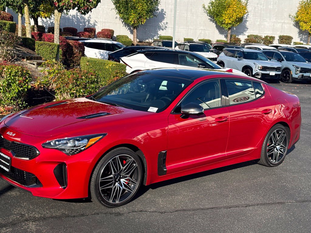Certified 2022 Kia Stinger GT2 AWD/4WD image 3