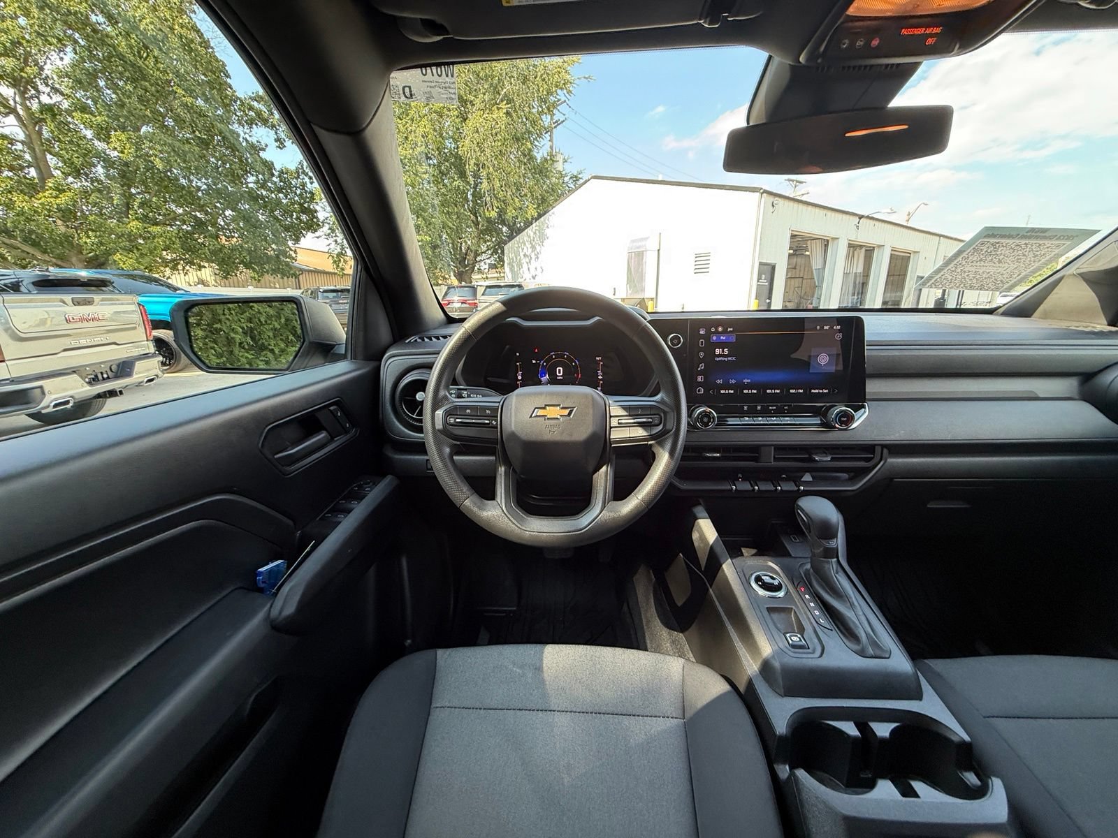 Used 2023 Chevrolet Colorado W/T w/ WT Convenience Package II AWD/4WD image 23