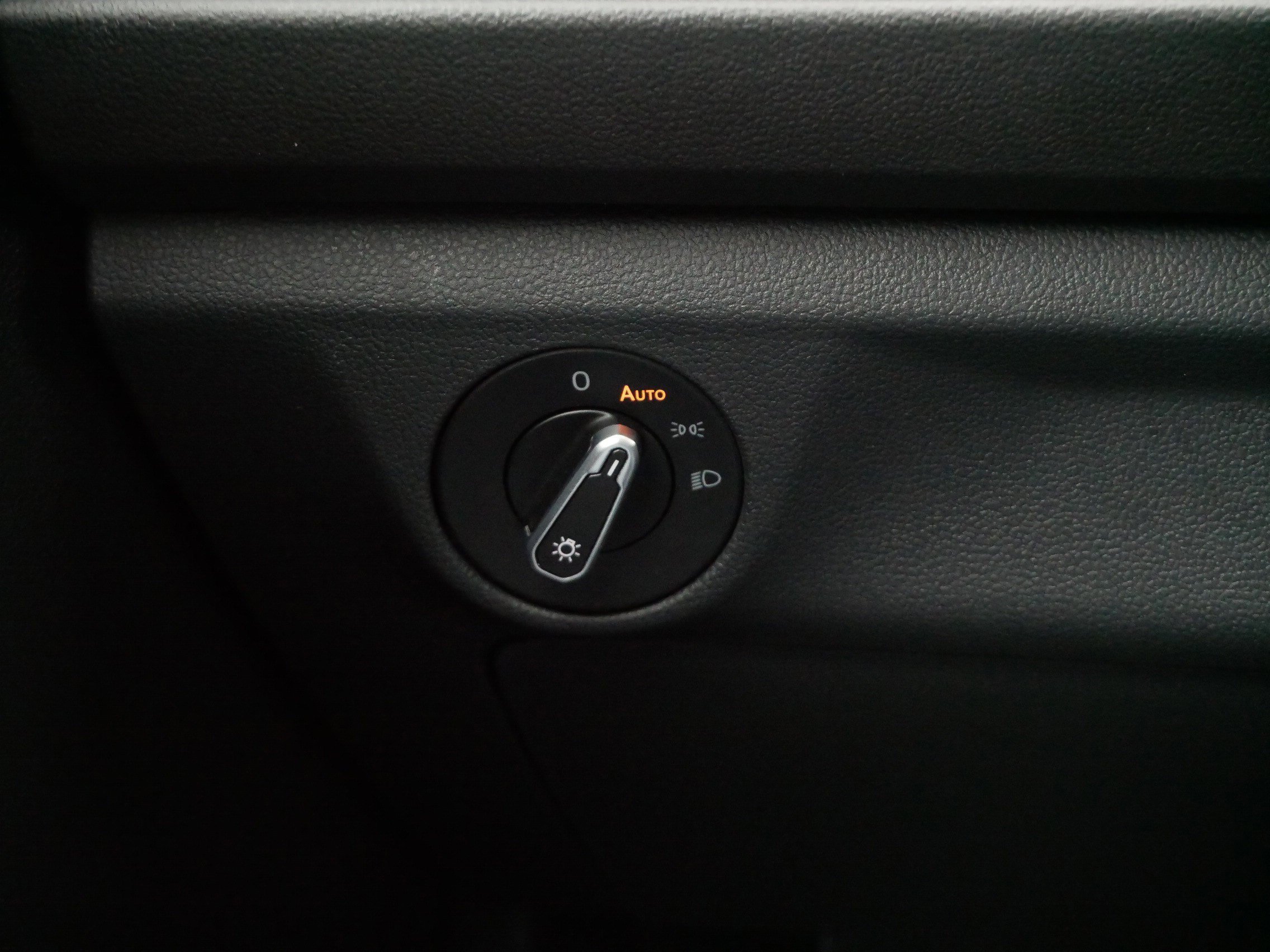 Certified 2024 Volkswagen Jetta SE image 26