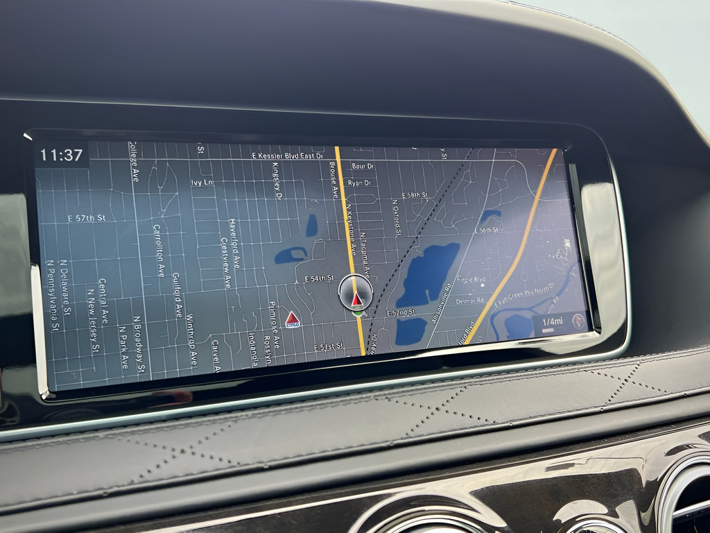 Used 2015 Mercedes-Benz S 63 AMG 4MATIC Sedan image 56