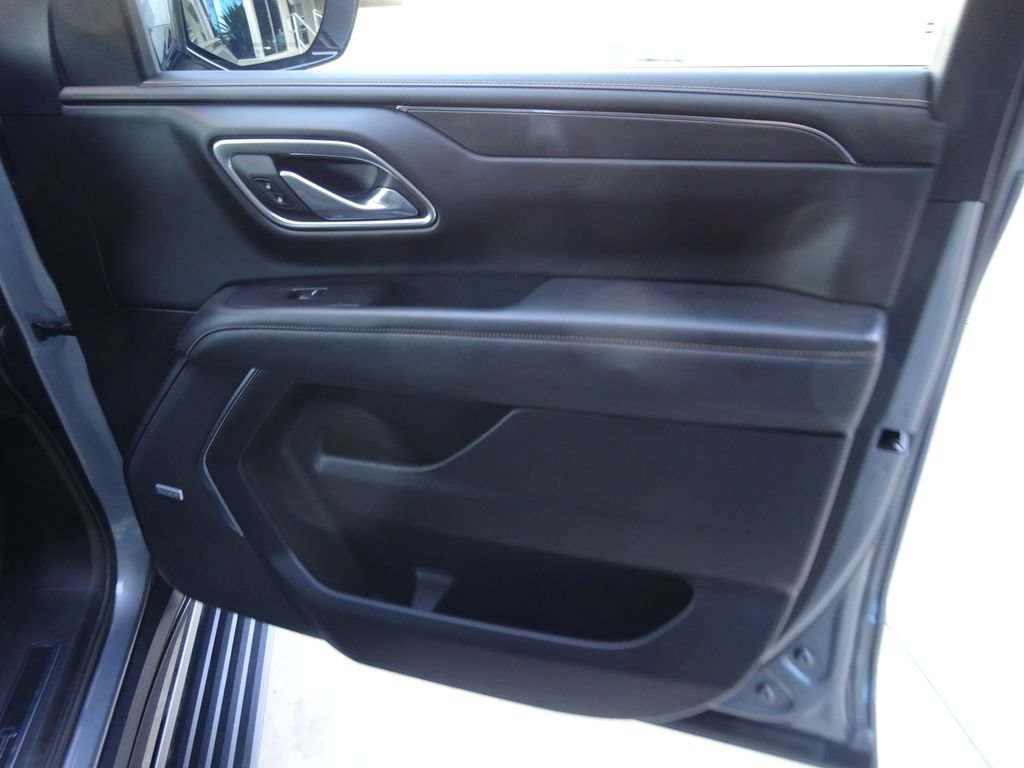 Used 2021 GMC Yukon AT4 w/ AT4 Premium Plus Package AWD/4WD image 31