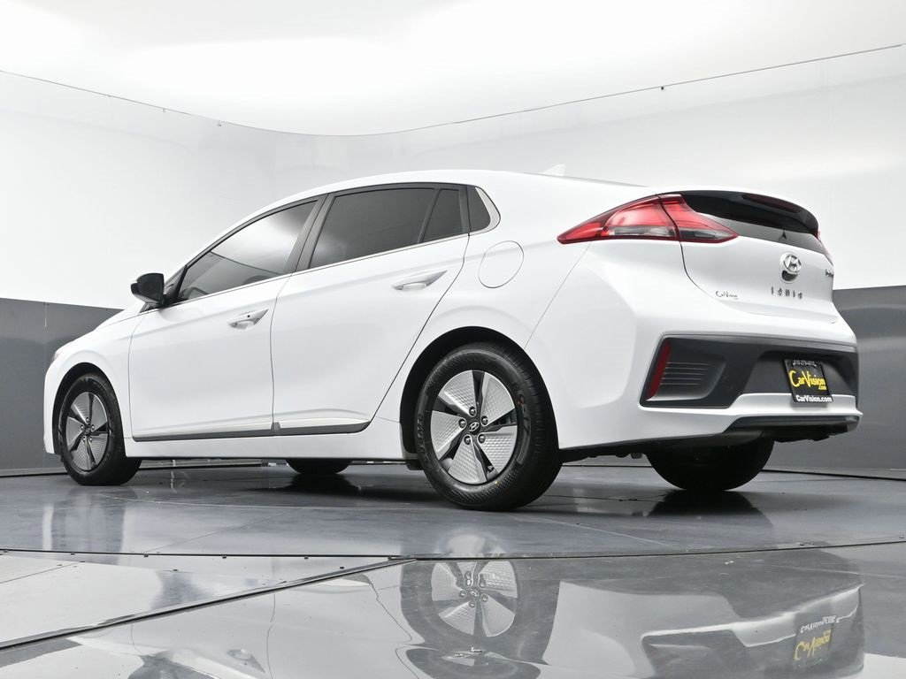 Used 2021 Hyundai Ioniq SE image 50