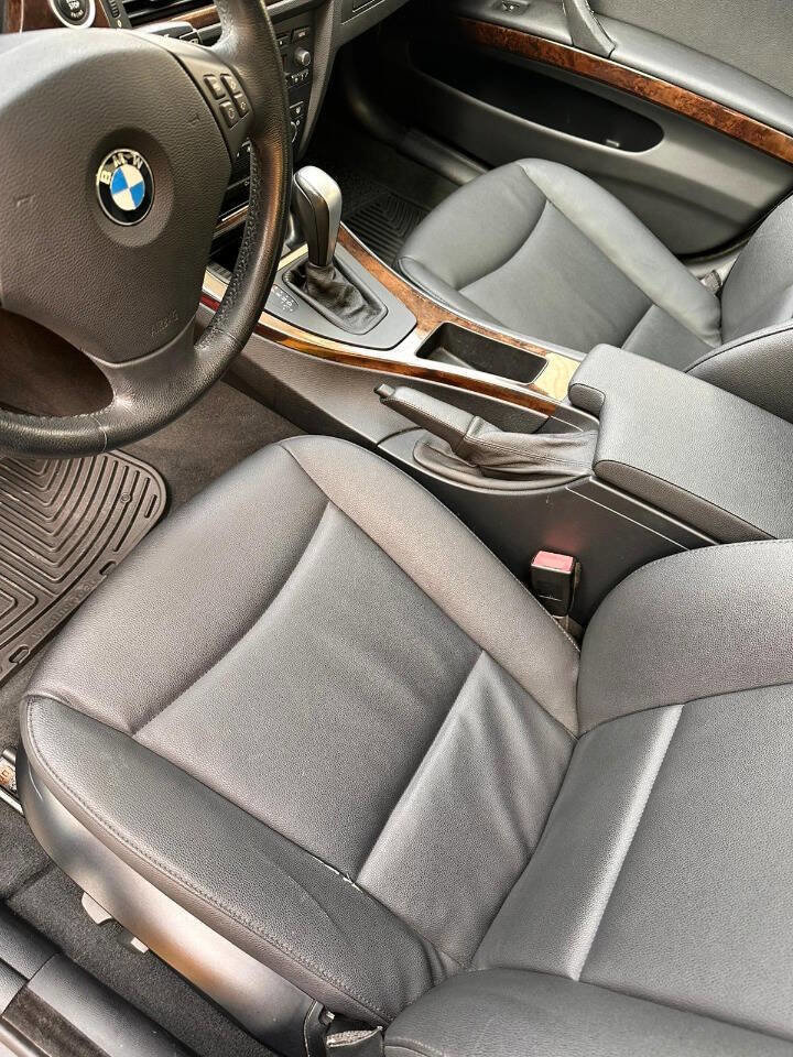 Used 2009 BMW 328i xDrive 328i xDrive AWD 4dr Sedan SULE image 46