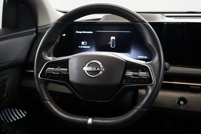 Used 2023 Nissan Ariya FWD image 14
