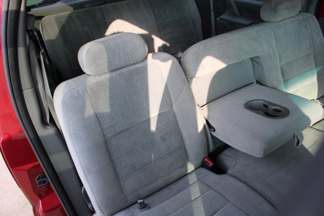 Used 2002 Ford Excursion XLT image 14
