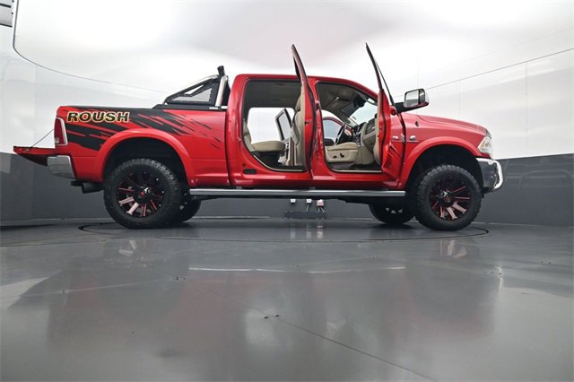 Used 2016 RAM 3500 Laramie image 33