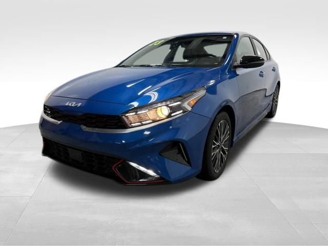 Used 2023 Kia Forte GT-Line w/ GT-Line Premium Package FWD video 2