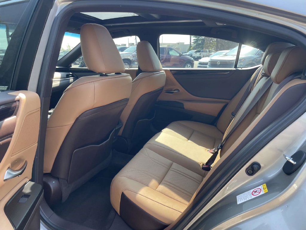 Used 2019 Lexus ES 350 w/ Accessory Package 2 FWD image 13