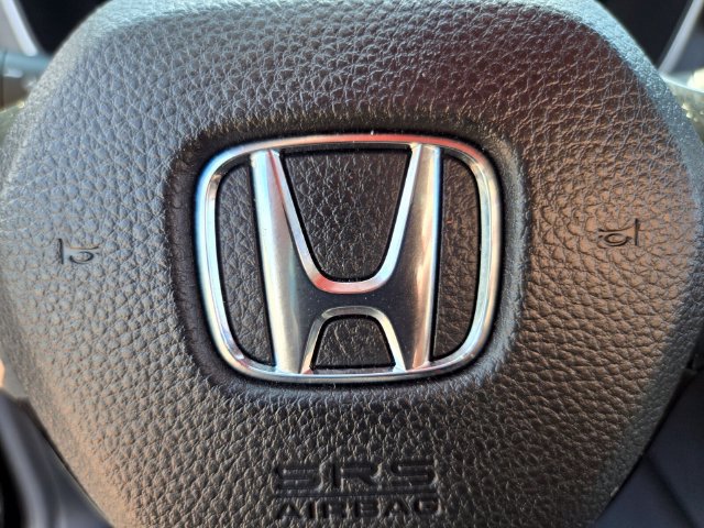Used 2025 Honda Pilot EX-L image 32