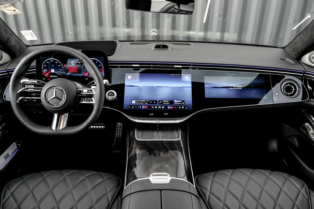 New 2027 Mercedes-Benz S 580 4MATIC Sedan image 2