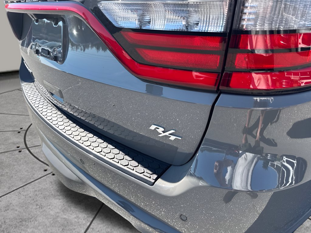 Used 2024 Dodge Durango R/T RWD image 32