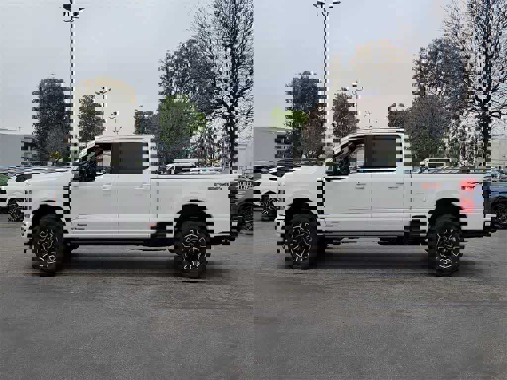 New 2026 Ford F250 Platinum image 2