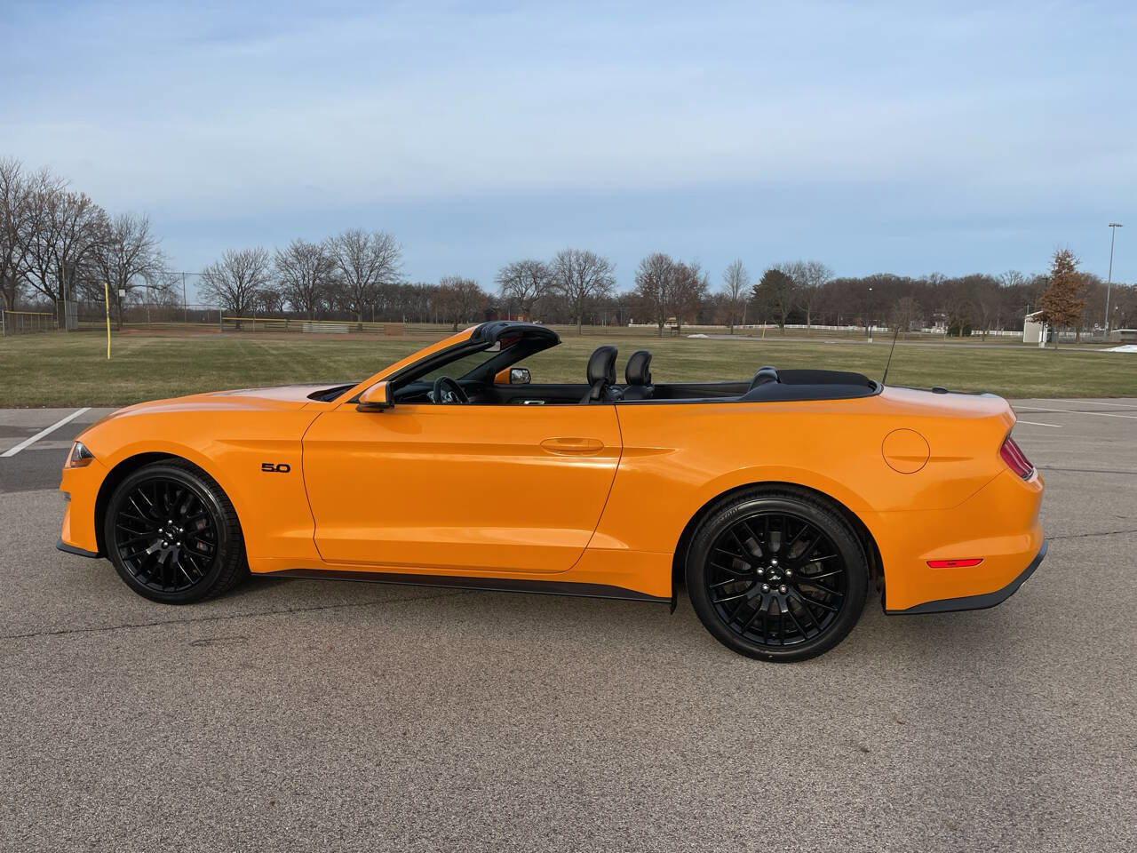 Used 2018 Ford Mustang GT Premium w/ GT Performance Package image 16