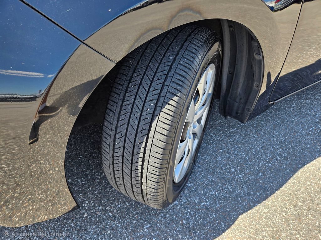 Used 2016 Toyota Corolla LE FWD image 15
