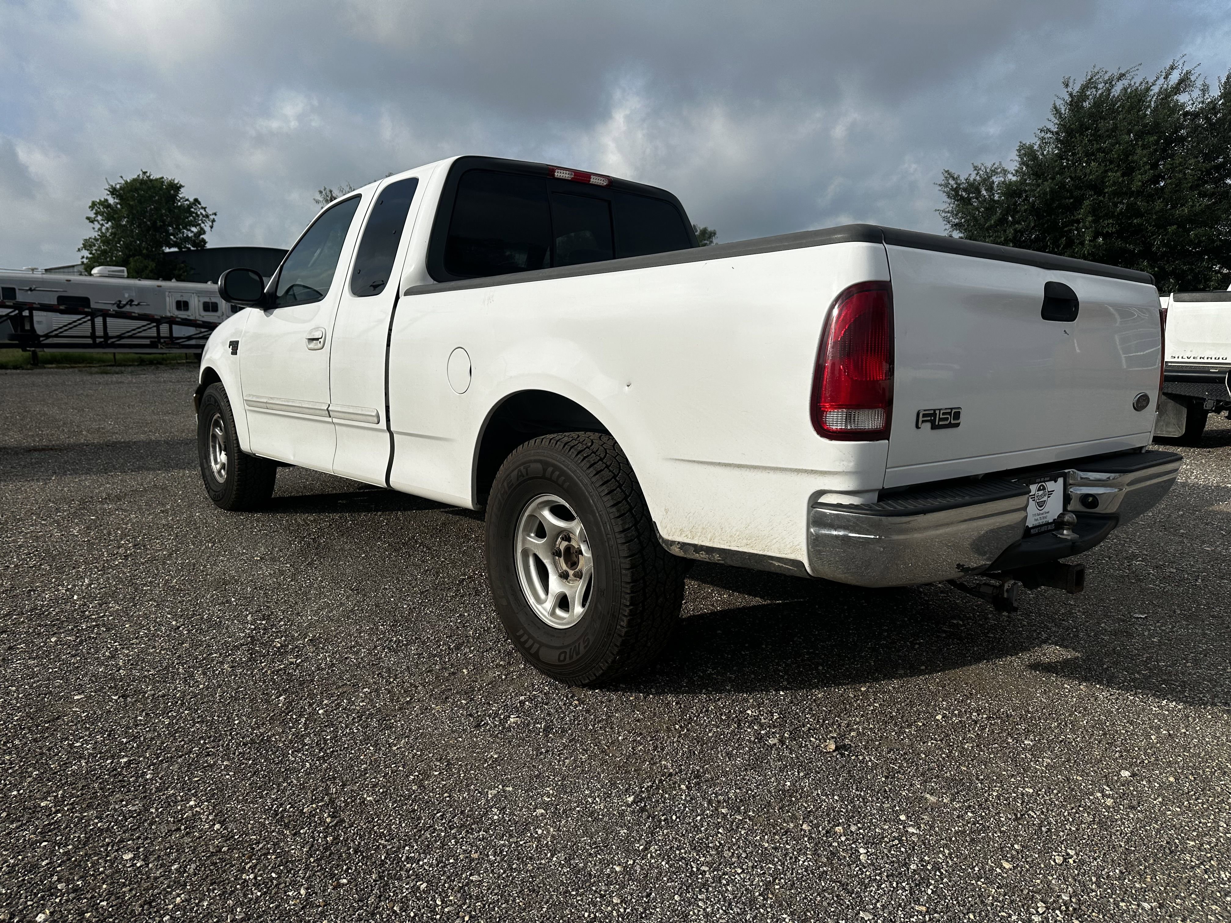 Used 2002 Ford F150 XL image 3