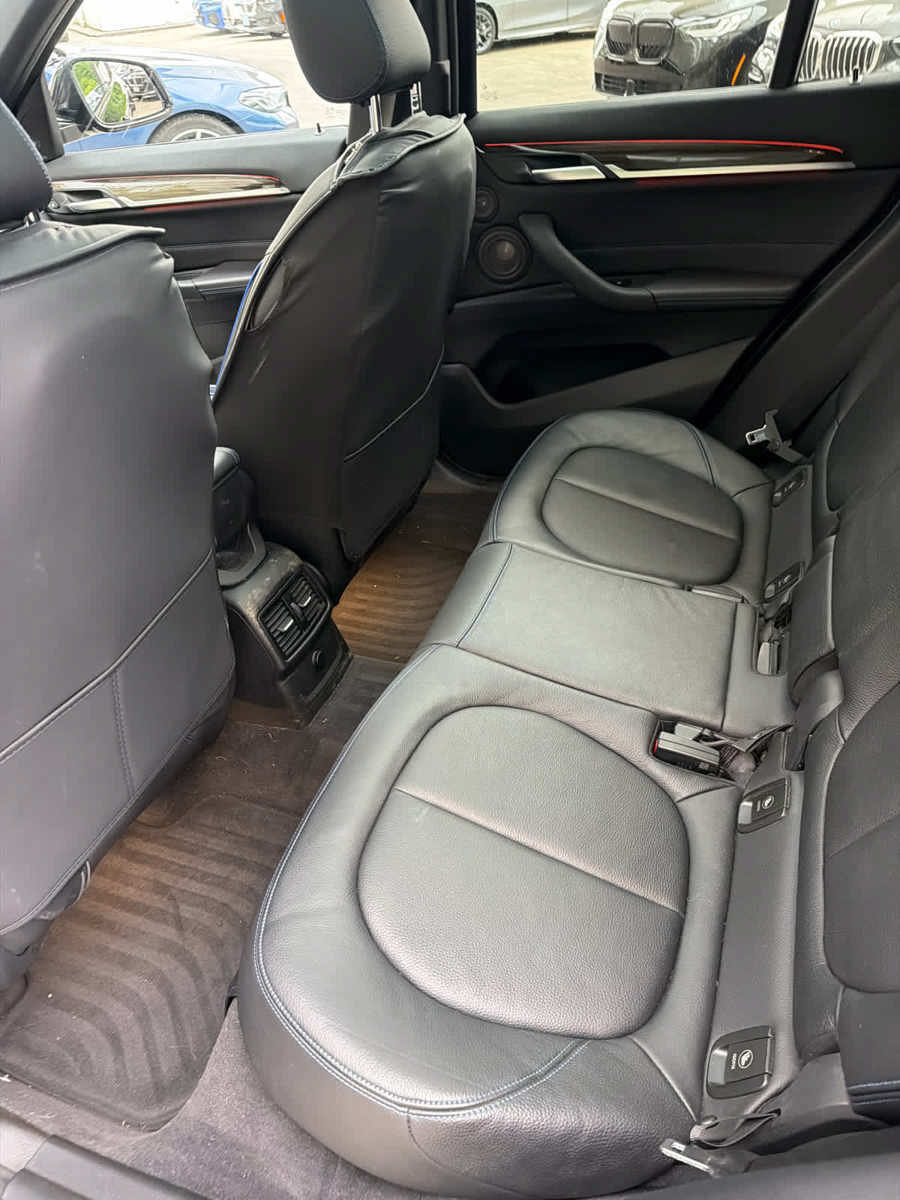 Used 2018 BMW X1 xDrive28i AWD/4WD image 5